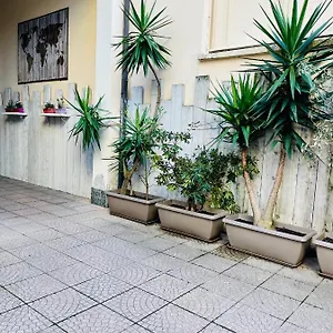 Via Padova 165 Pensión Milán
