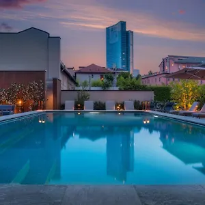 4* Отель Crowne Plaza By Ihg