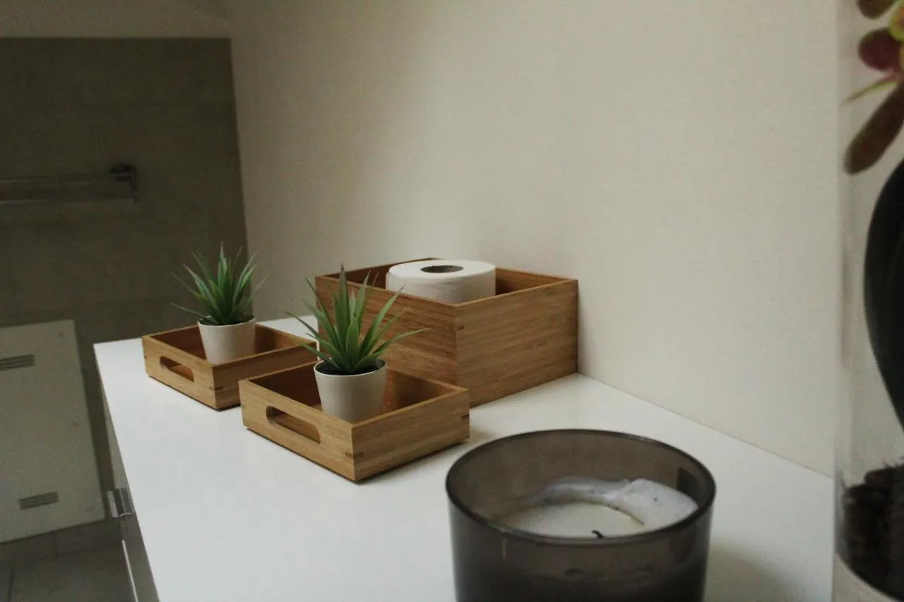 Bed and Breakfast Bb Tortona Mailand 0*,